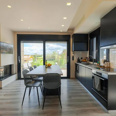 Apartamento Grand Pool Kourouta