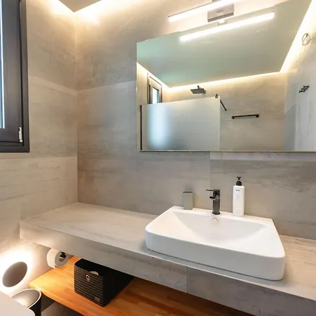 Grand Pool Apartmán