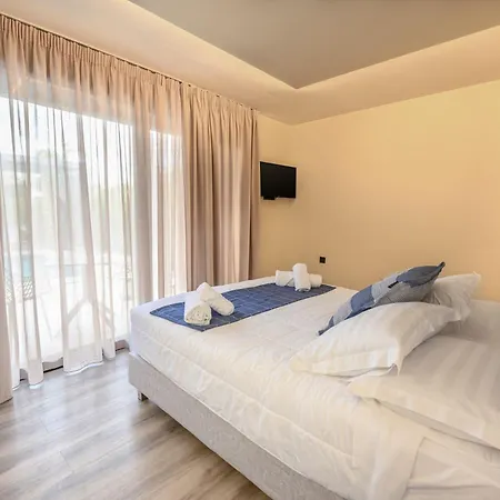 Grand Pool Apartamento *