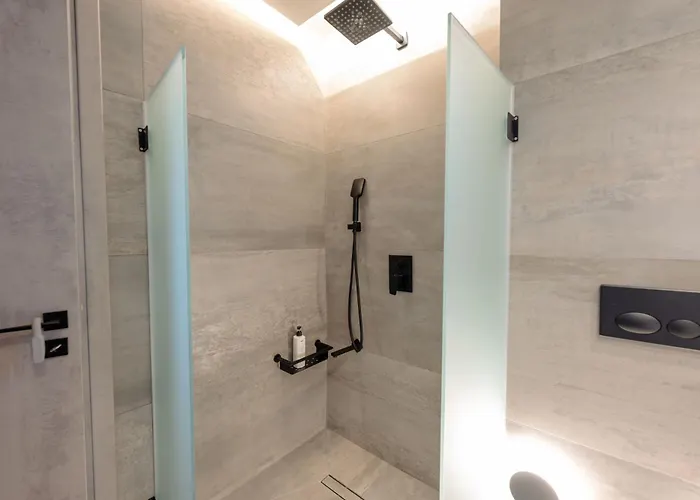 Grand Pool Апартаменты *