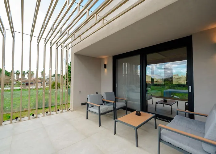 Διαμέρισμα Grand Pool