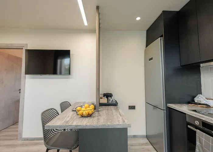 Апартаменты Grand Pool Курута