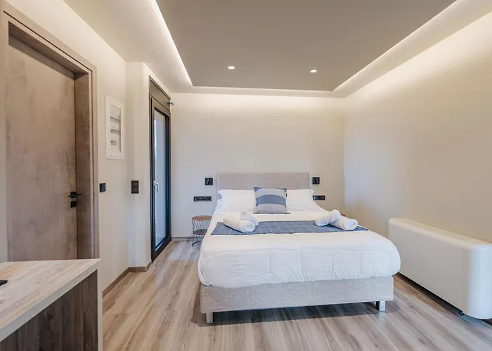 Grand Pool Апартаменты *