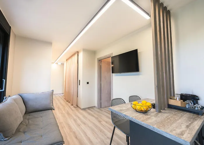 Grand Pool Апартаменты