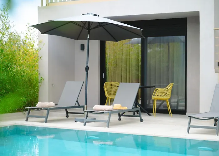 Апартаменты Grand Pool *