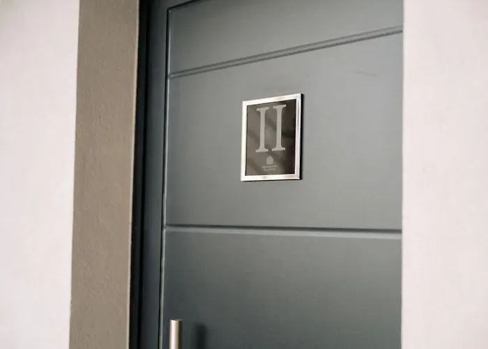 Grand Pool Διαμέρισμα Κουρούτα