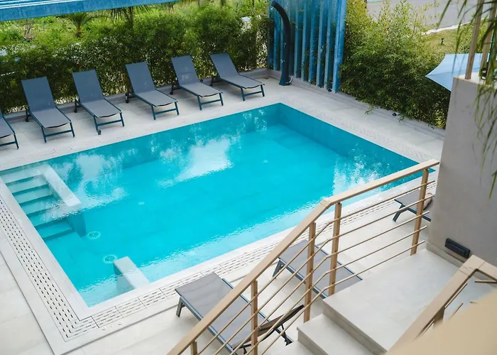 Апартаменты Grand Pool