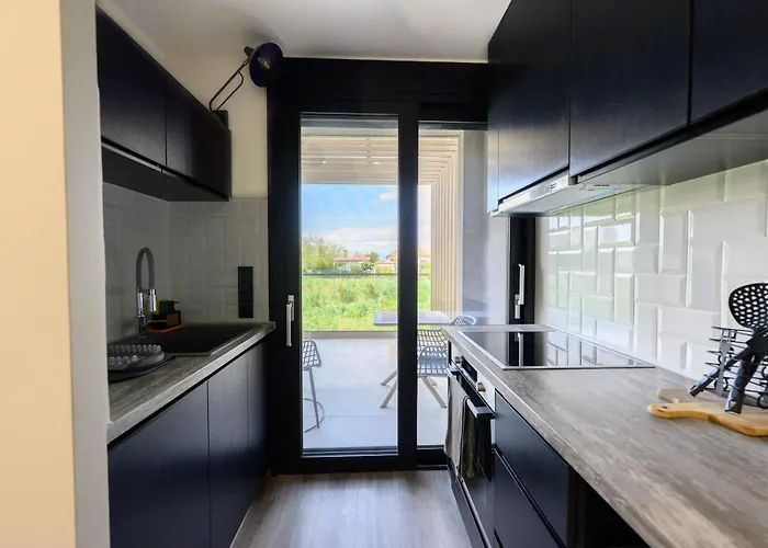 Апартаменты Grand Pool Курута